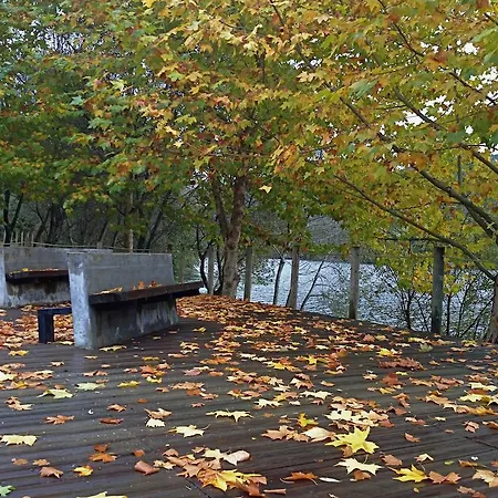 Holiday home Gotogeres - Casa Da Cerejeira - Casas De Alem