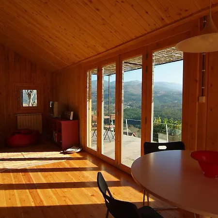 Feriehus Casa Da Cerejeira - Casas De Alem - Ecoturismo