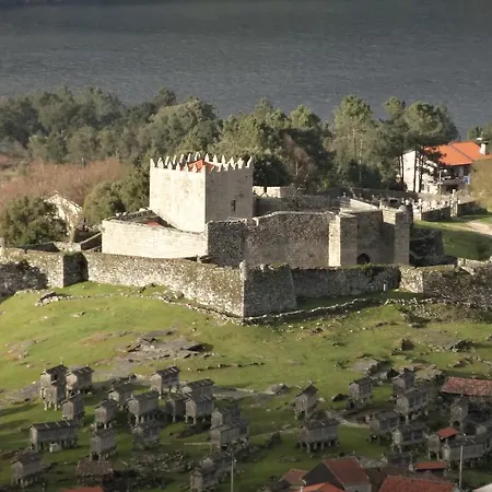 Feriehus Casa Da Cerejeira - Casas De Alem - Ecoturismo Arcos de Valdevez